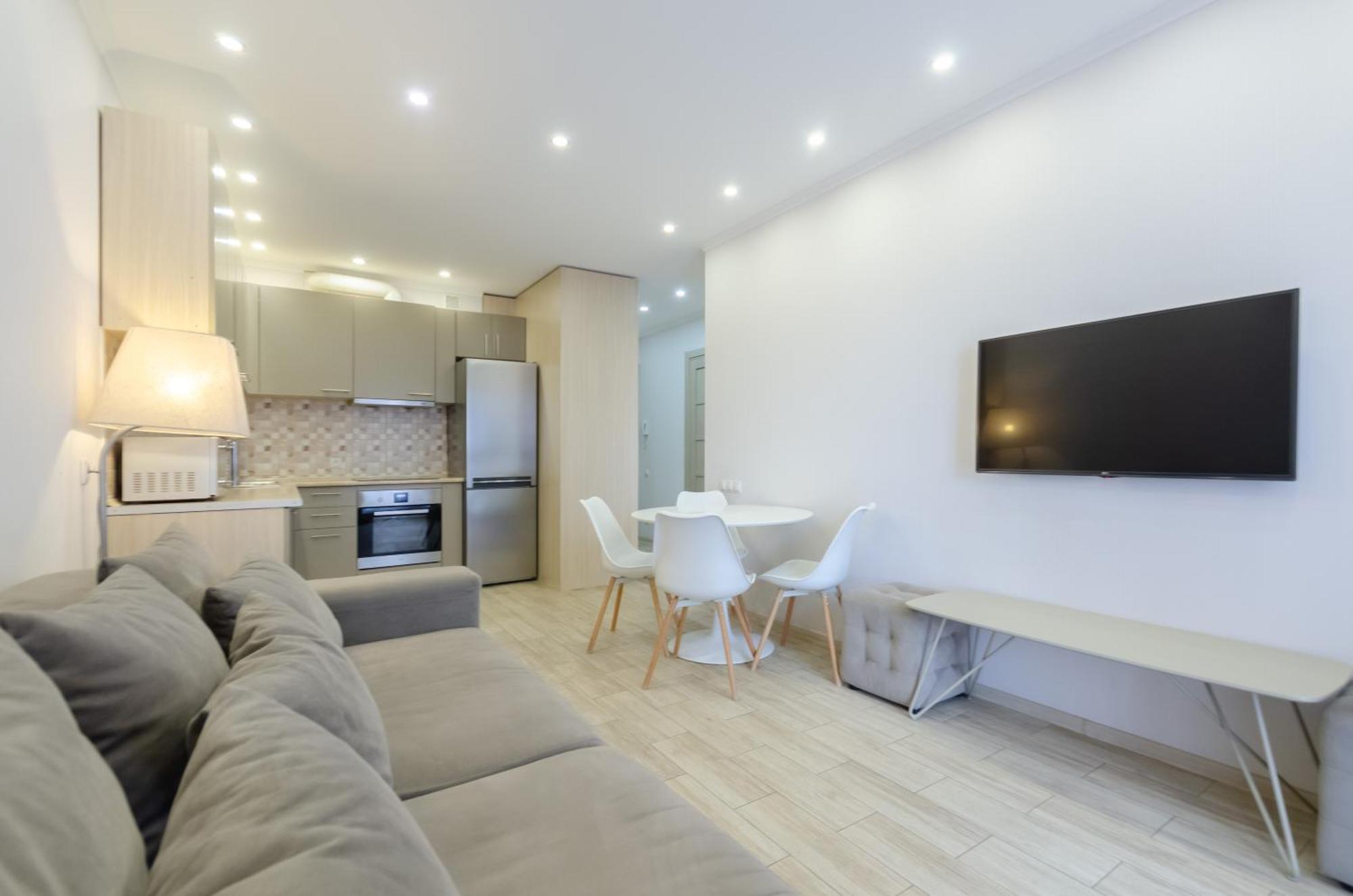 Petrovdom Apartments 3-143 In Rc Central Park, 7 John Mccain Street Kyiv Exterior photo